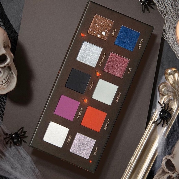 Game Beauty Harbinger Eyeshadow Palette - Picture 1 of 6